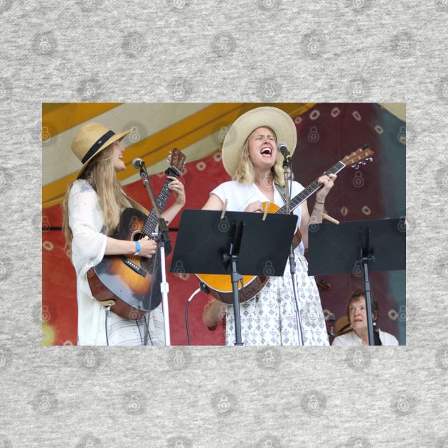 Abigail and Lily Chapin The Chapin Sisters Photograph by Concert Photos